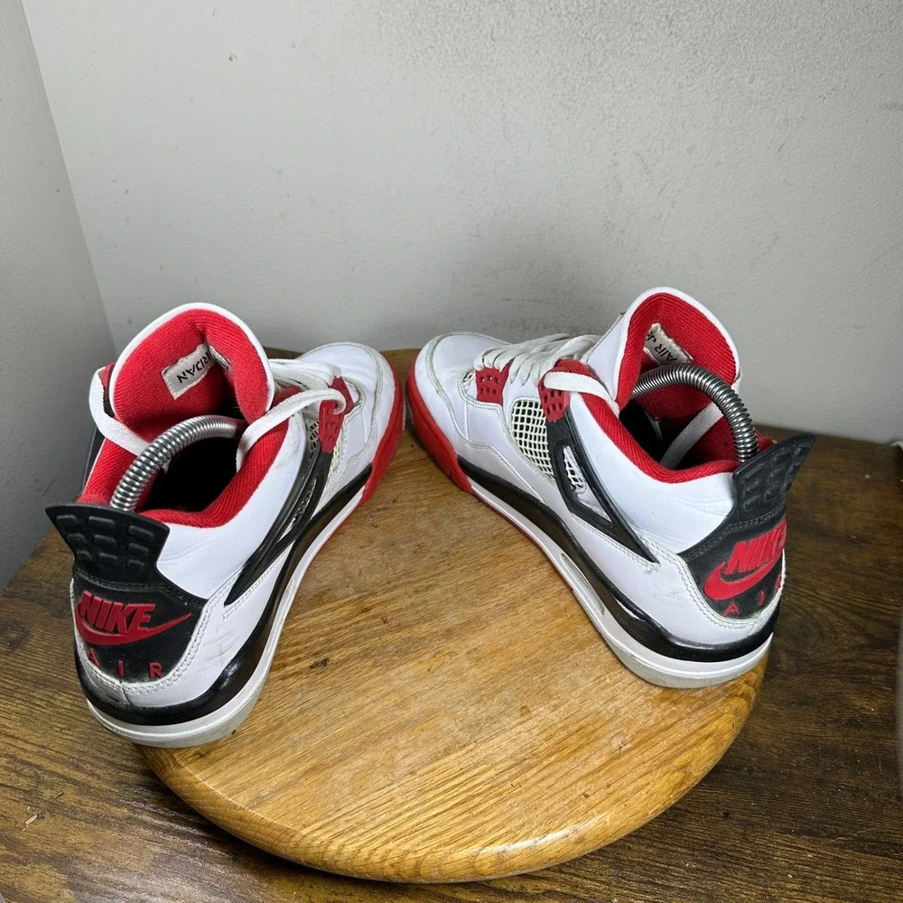 Jordan 4 Retro Fire Red 2020 Mens Size 7.5 White Black Red DC7770-160